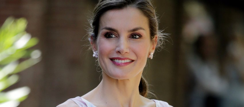 Doña Letizia, una de las agraciadas en el Sorteo de Navidad. Foto: Vanity Fair.