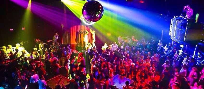 Lo que usted necesita saber sobre la vida nocturna en la India y donde para ir de fiesta