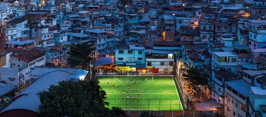 Cinco estadios donde pagarías lo que fuera por jugar al fútbol