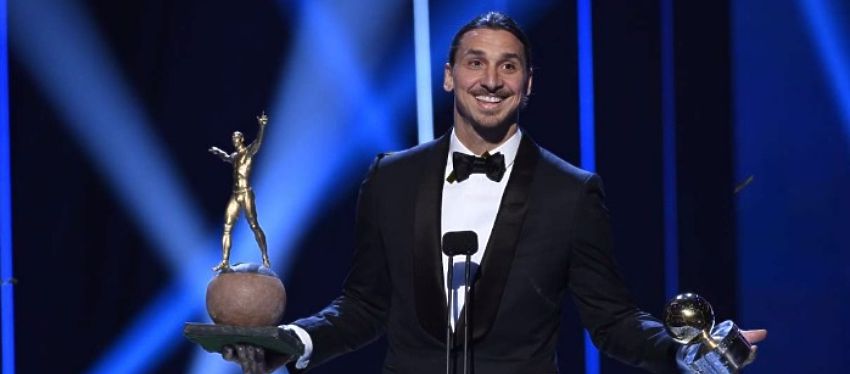 Ibrahimovic recibió por décima edición consecutiva el Balón de Oro de Suecia. Foto: Twitter.