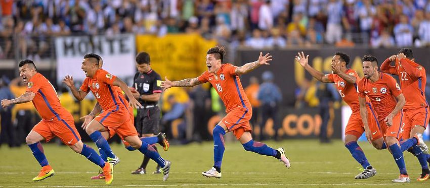 Chile celebra su segunda Copa América consecutiva tras el penalti decisivo de Silva. Foto: @copaamericacentenario.