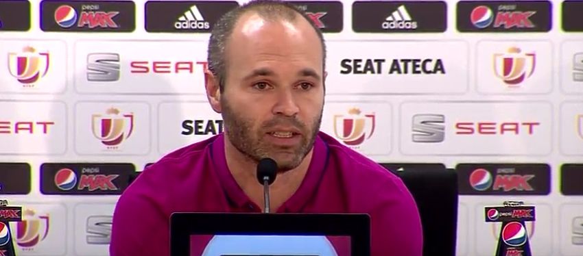 Iniesta en la rueda de prensa previa a la final de la Copa del Rey. Foto: Youtube, FC Barcelona.