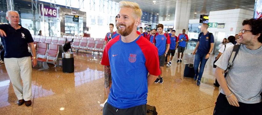 Messi fue el protagonista de la expedición culé con su nuevo cambio de look. Foto: FC Barcelona.