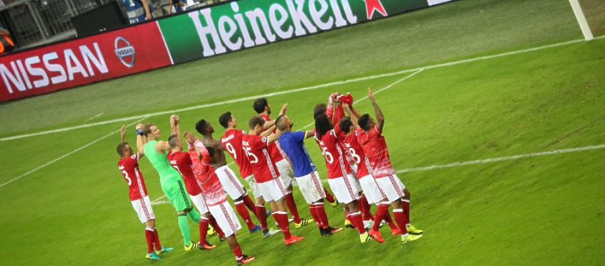 Jugadores del Bayern celebrando la victoria |Foto: Twitter
