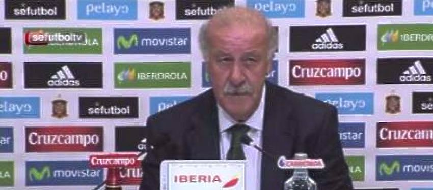 Vicente Del Bosque durante una rueda de Prensa - Foto: Twitter