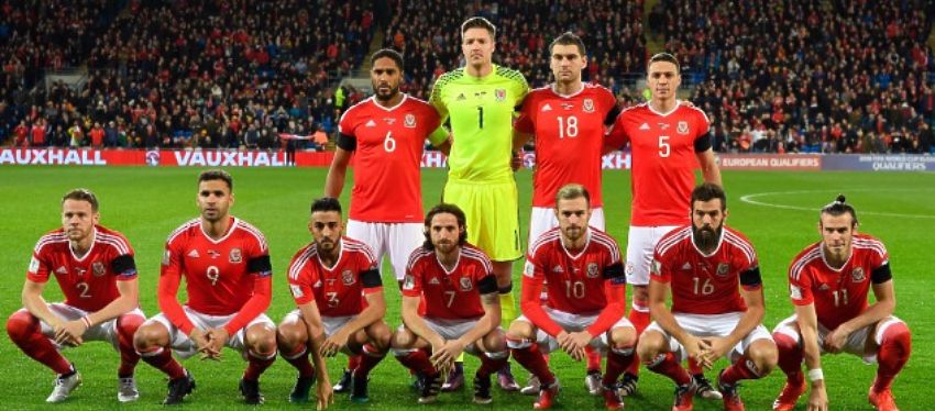 La selección de Gareth Bale volvió a ser protagonista por su particular posado. Foto: Twitter.