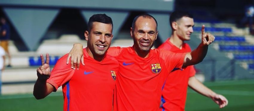 Jordi Alba y Andrés Iniesta fueron dos de los internacionales que volvieron al trabajo. Foto: Instagram.