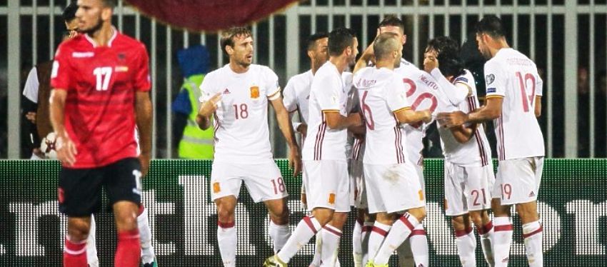 España gana con solvencia a Albania y se coloca líder del grupo G