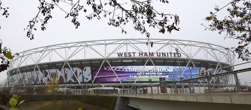 El aficionado del United perdió la vida en el Estadio Olímpico de Londres. Foto: Twitter.