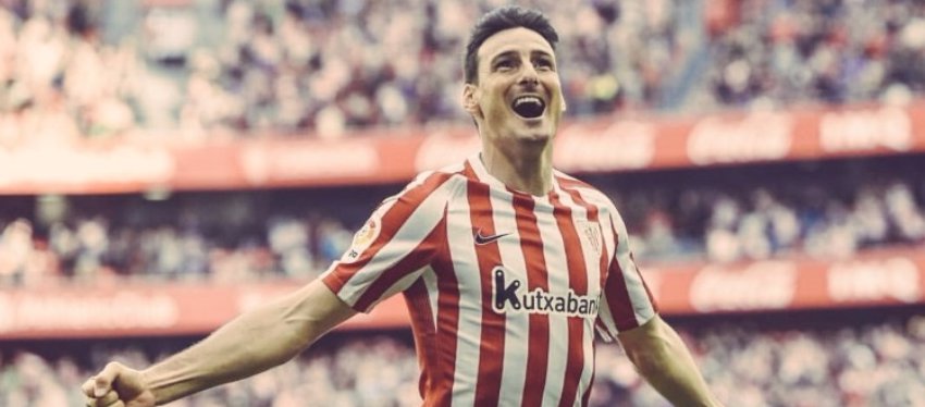 Aduriz es ya historia en San Mamés. Foto: Twitter.