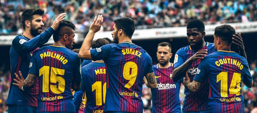 El Barça celebra su victoria ante el Valencia. Foto: @barcaworldwide.