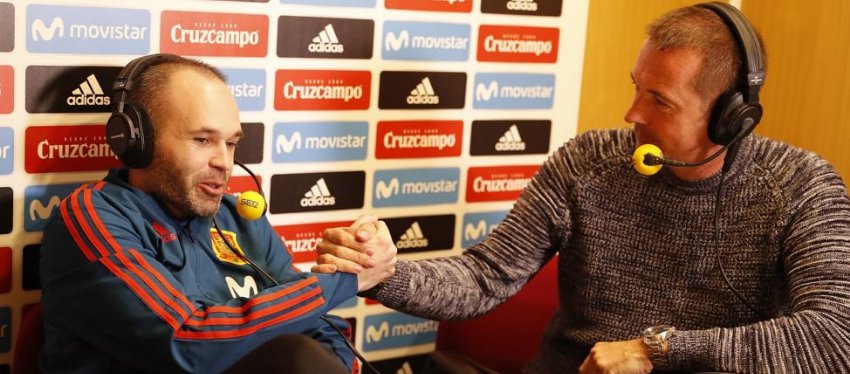 Iniesta, anoche en 'El Larguero'. Foto: Mundo Deportivo.